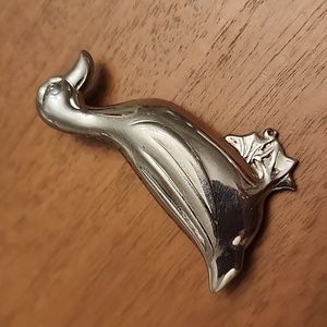 Duck pin